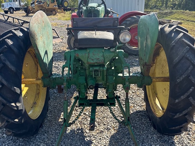 1953-john-deere-40-image-5