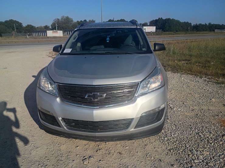 2013-chevrolet-traverse-image-12