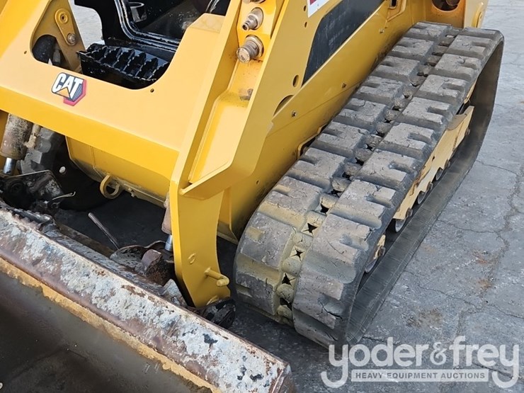 2021-caterpillar-259d3-image-18