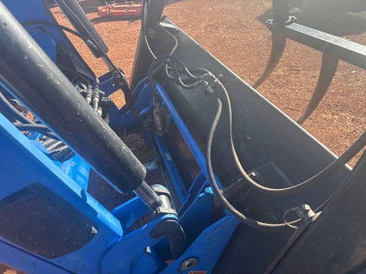 new-holland-t6060-image-7