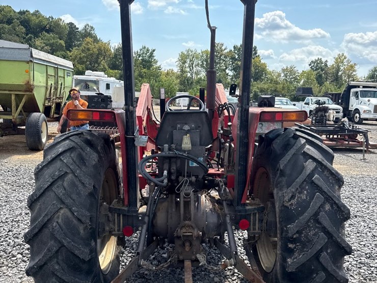 massey-ferguson-362-image-4
