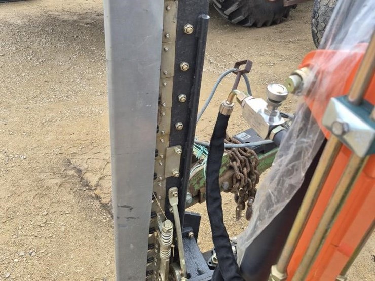 farmer-helper-brm120-4'-hydraulic-boom-sickle-mower-image-5