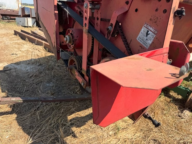 massey-ferguson-6022r-image-17