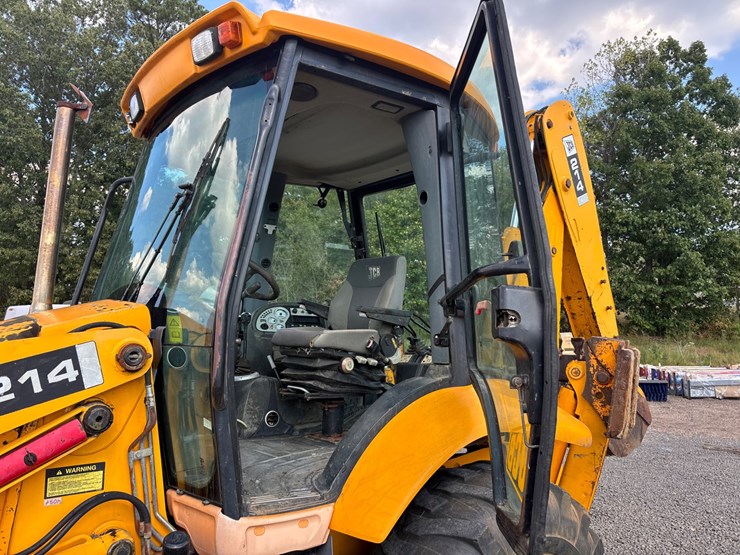 jcb-214-image-11