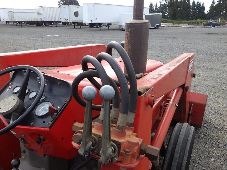 massey-ferguson-265-image-24