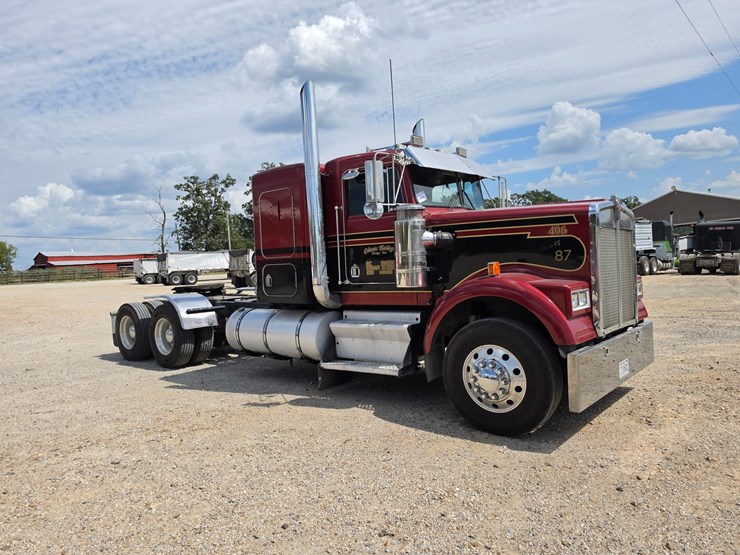 1987-kenworth-w900-image-16