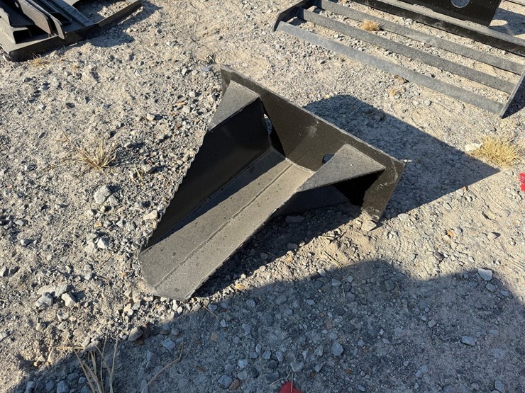 #98-•-mini-universal-skid-steer-tree-spade-inv#54729-image-2