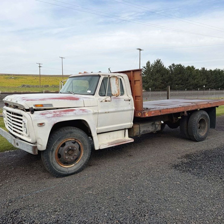 1972 FORD F600