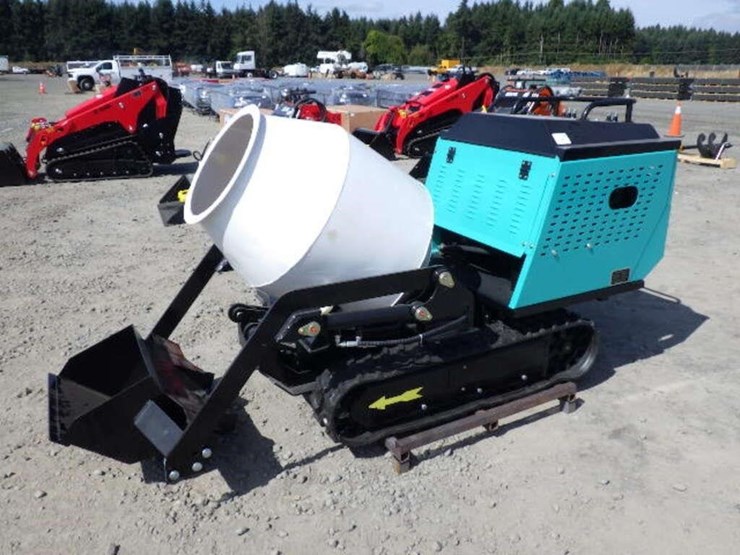 2026-sdlool-mt800-tracked-mixer-truck-image-1