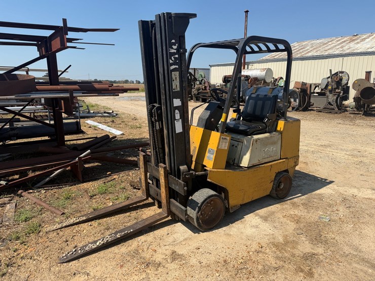 #54550-•-yale-cushion-tire-forklift-695978-inv#54550-image-1