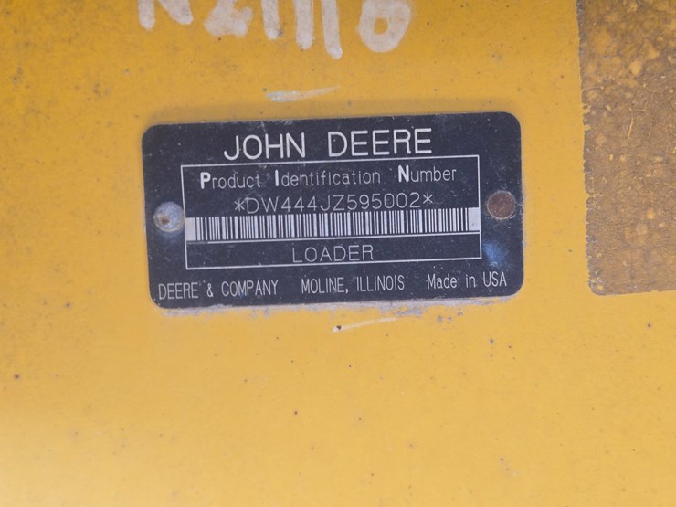 deere-444j-image-83
