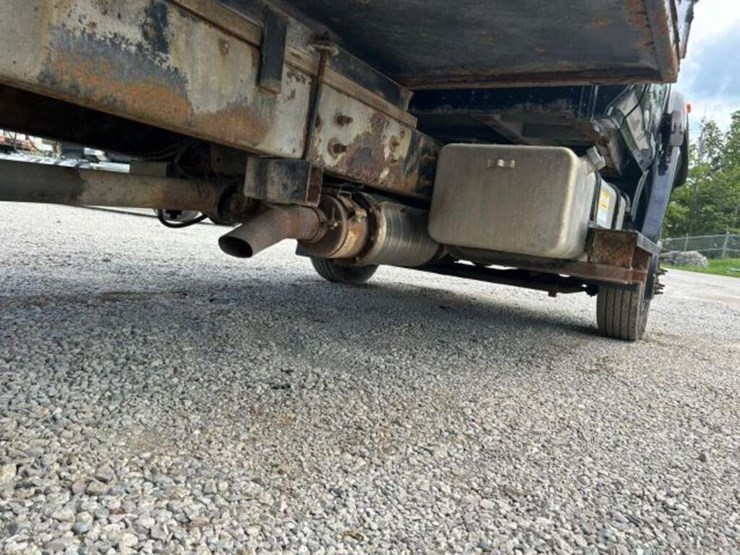 hino-185-image-72