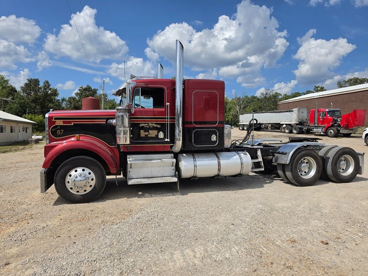 1987-kenworth-w900-image-3