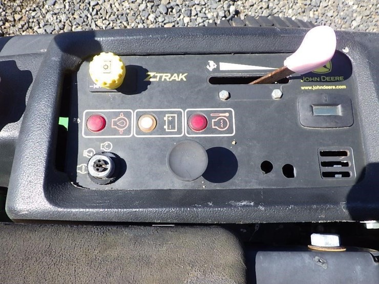 john-deere-777-image-12
