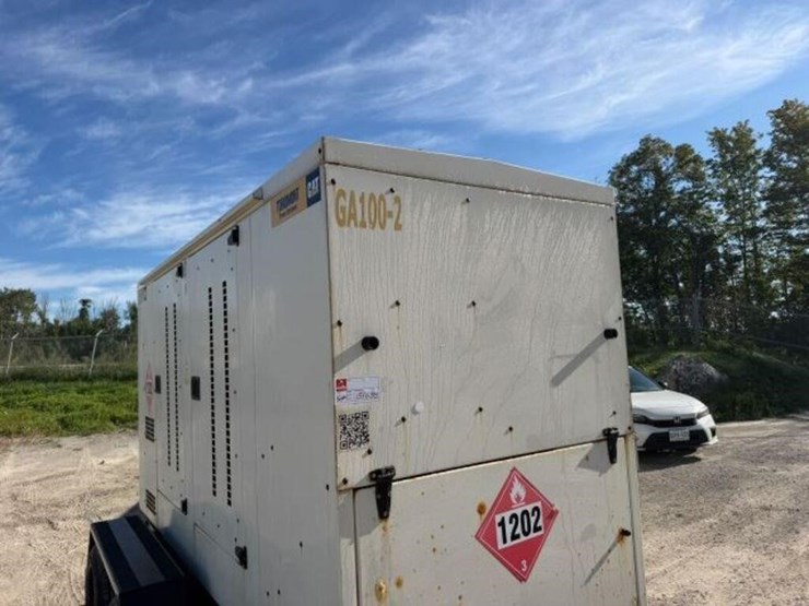 2015-caterpillar-aps100-image-11