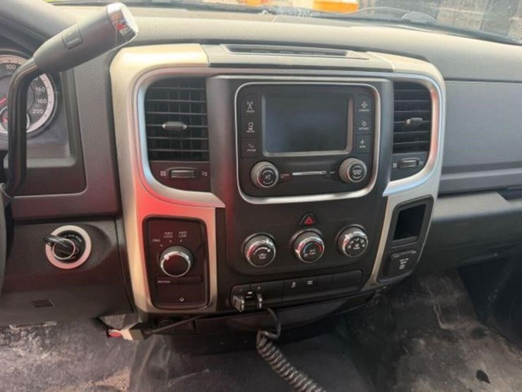 2016-ram-2500-hd-image-10