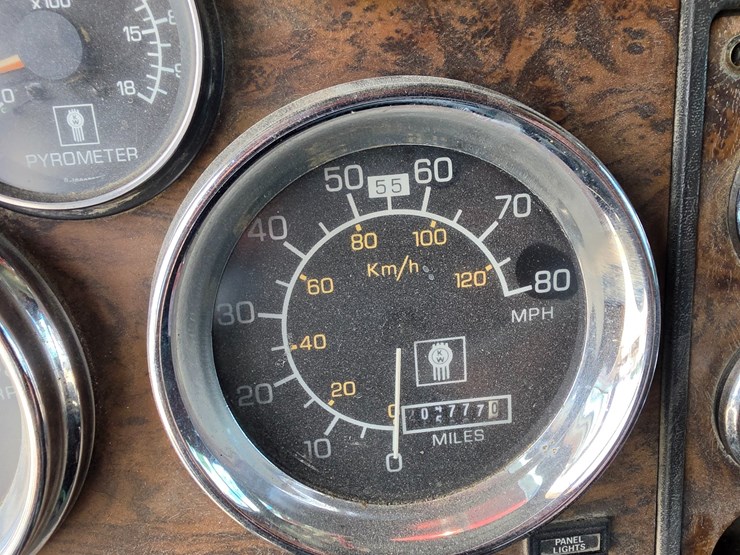 1987-kenworth-w900-image-58
