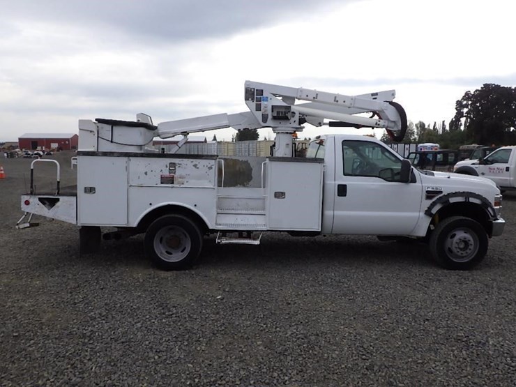 2009-ford-550-image-6