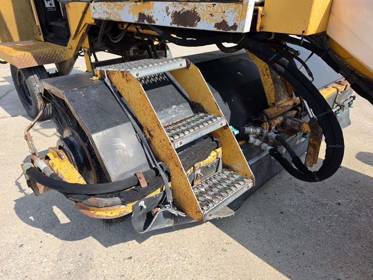 #25415-•-rosco-sweeper-broom-image-29