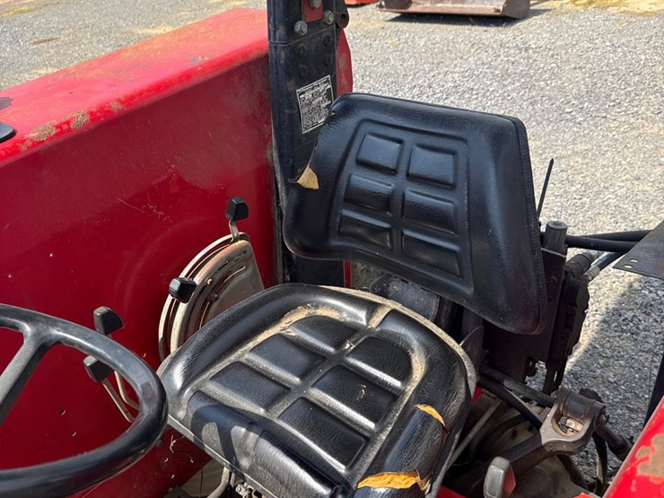massey-ferguson-362-image-8