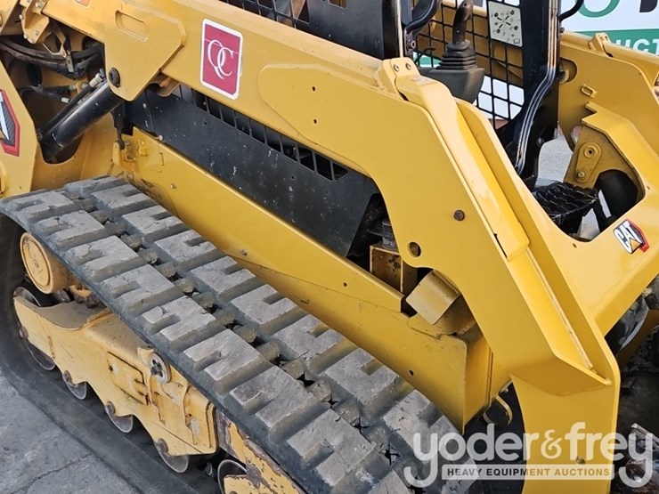 2021-caterpillar-259d3-image-13