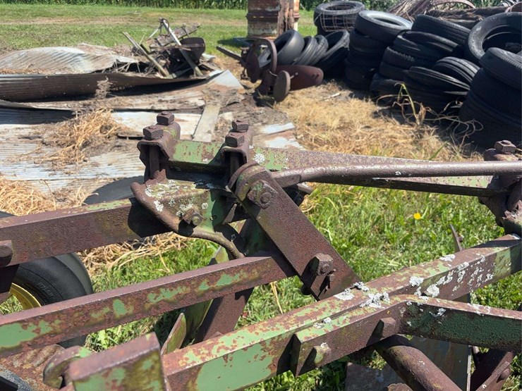 john-deere-14-image-30