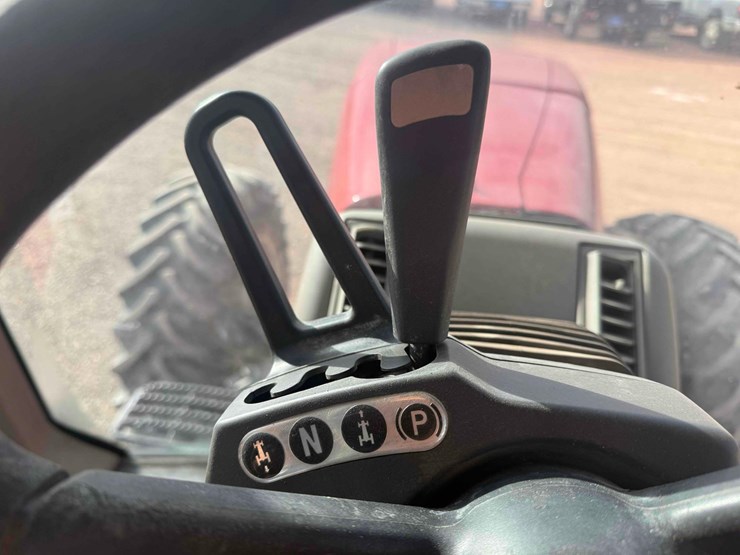 case-ih-230-image-21