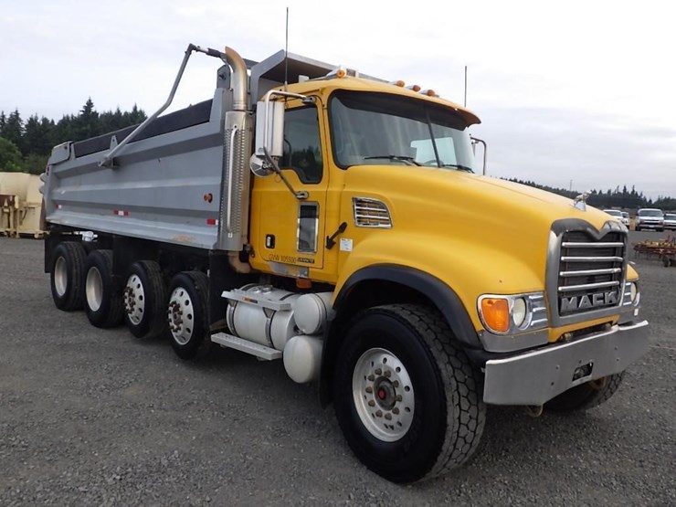 2007-mack-cv713-granite-5-axle-dump-truck-image-7