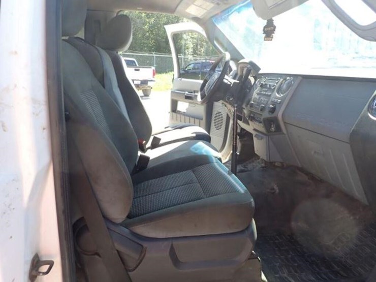 ford-f550-image-43