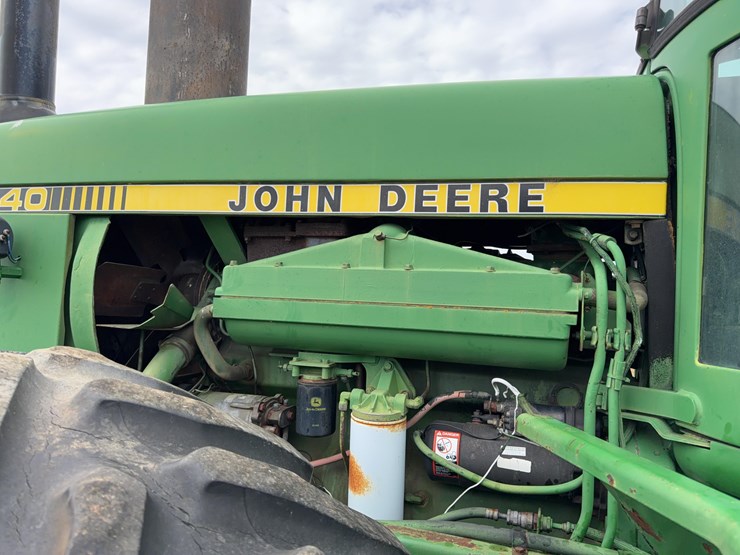 john-deere-8640-image-11