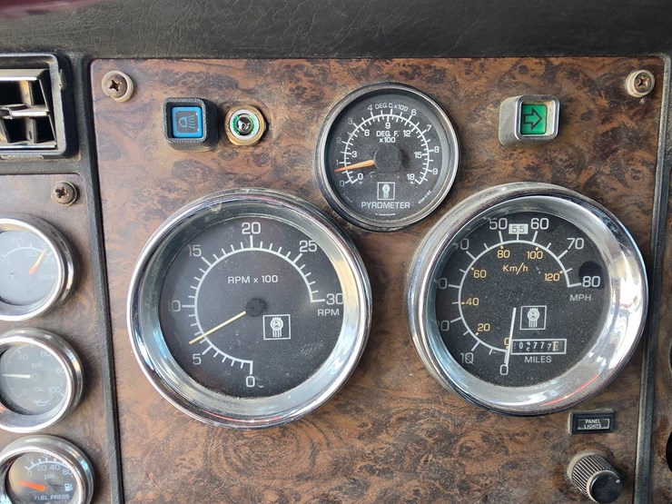 1987-kenworth-w900-image-57