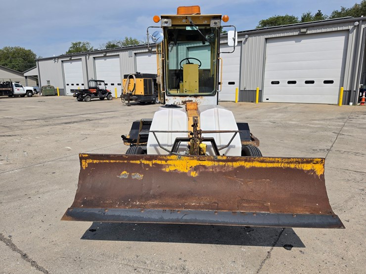 #25415-•-rosco-sweeper-broom-image-15