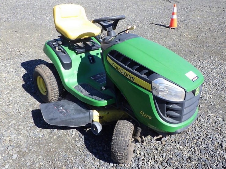 john-deere-d105-image-7
