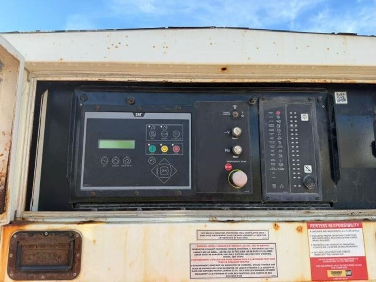 2015-caterpillar-aps100-image-35