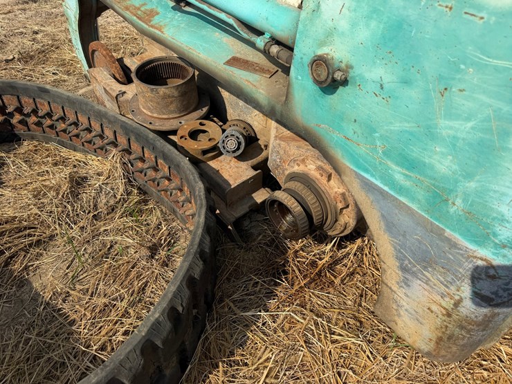 takeuchi-tl26-image-6