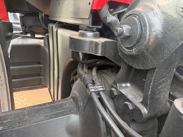 case-ih-230-image-15