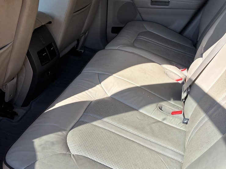 2012-lincoln-mkx-image-5