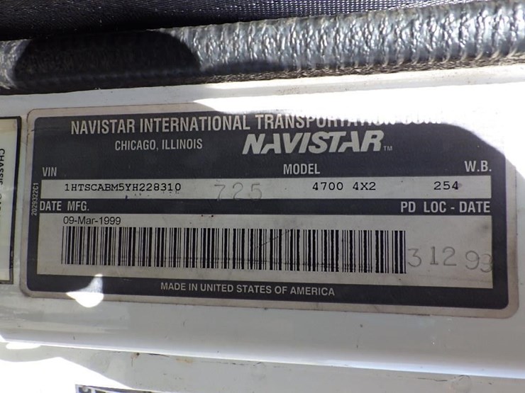 2000-international-4700-image-46
