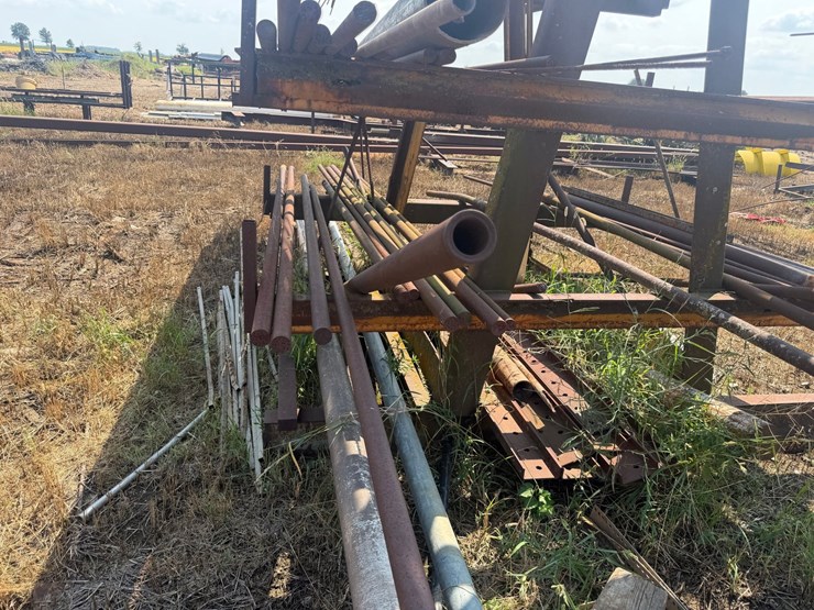 #54009-•-pipe-rack-w/-contents-inv#54009-image-22