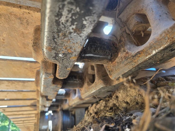 caterpillar-320-image-87