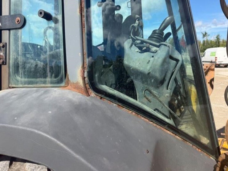 2006-deere-310g-image-50