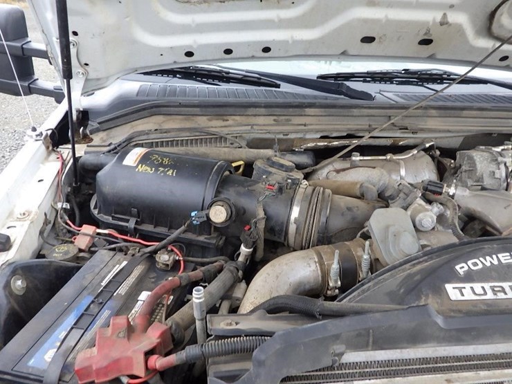 2009-ford-550-image-37