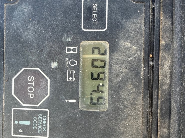 2005-deere-310g-image-17