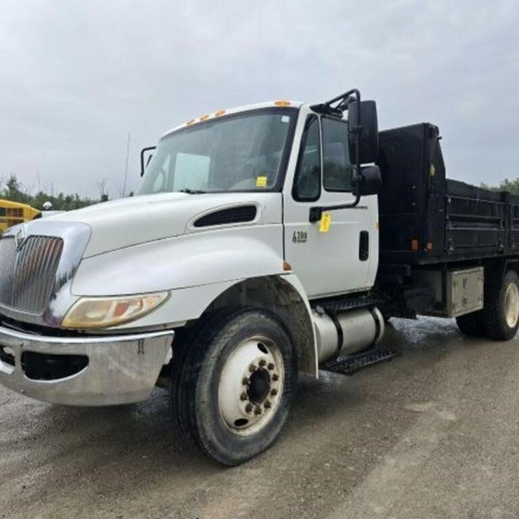 2007 INTERNATIONAL DURASTAR 4300