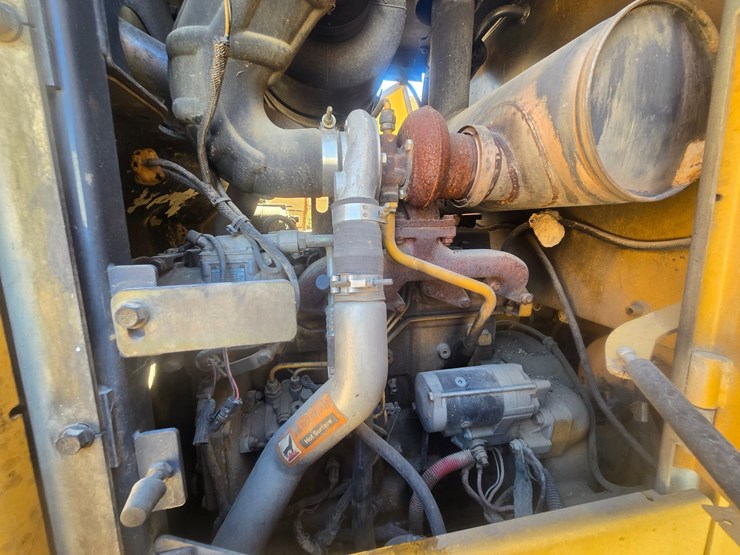 deere-444j-image-21