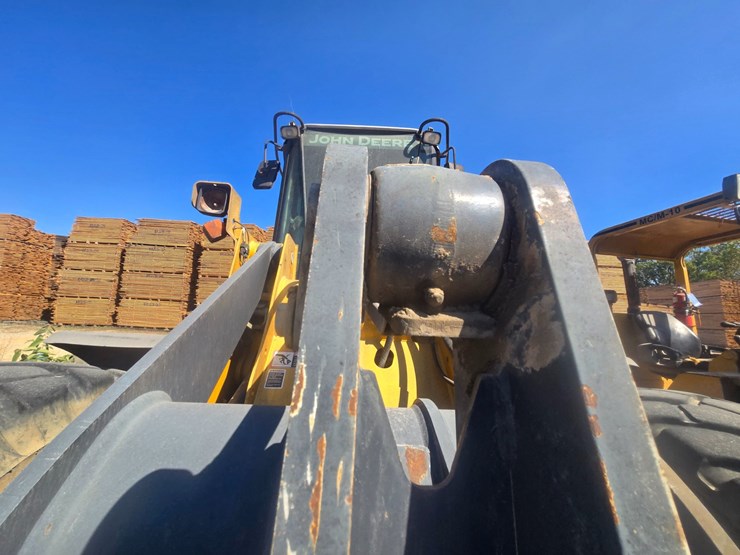deere-444j-image-57