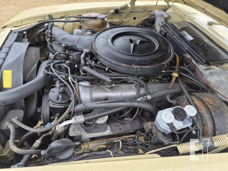1975-mercedes-benz-450sl-image-21