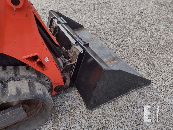 2023-kubota-svl75-2-image-21