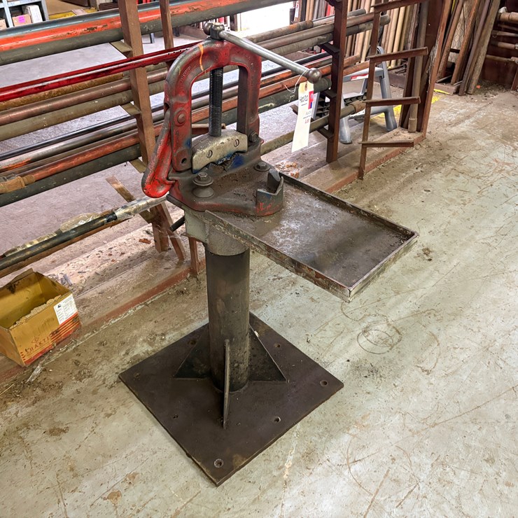 Ridgid pipe vise