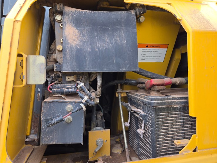 2006-komatsu-d65ex-image-33